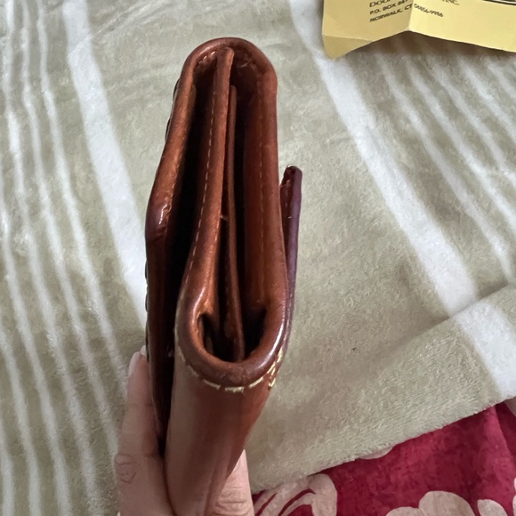 Wallet - Picture 2 of 7